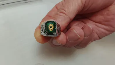 Persen uzuk sotiladi