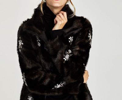 Шуба Zara Trinny из эко-меха с кристаллами