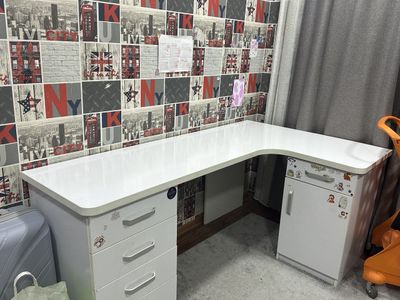 Б/у детский комнатный гарнитур