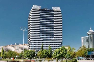 Дружба Жк "NRG U Tower" 2/15/27 52.3кв.м коробка с видом Ташкент Сити