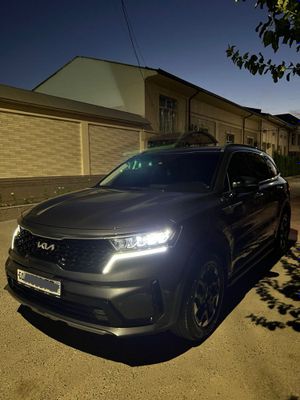 Kia Sorento 2023 yil 2.5l 4x4 AWD full
