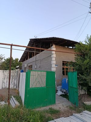 Дом продаётся участок