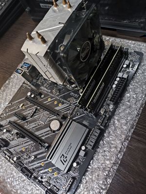 Asrock Z390+i5 9400+32Gb