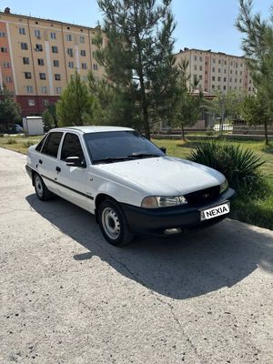 Nexia1 Daewoo sons