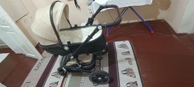 Детская Каляска В Отличном состоянии!