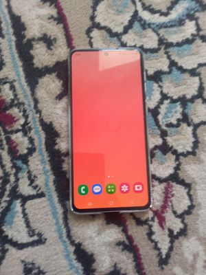 Samsung S21 8/128gb