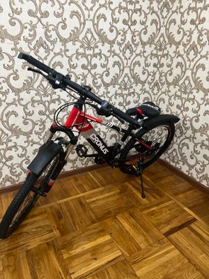 Велосипед CRONUS mountain bike.