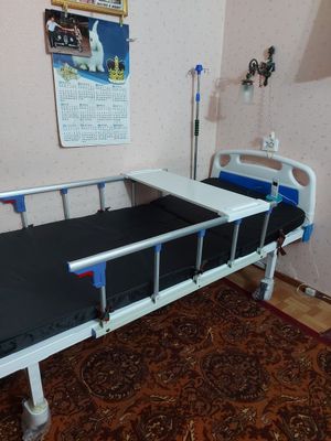 Сдаётся в аренду функциональная медицинская кровать