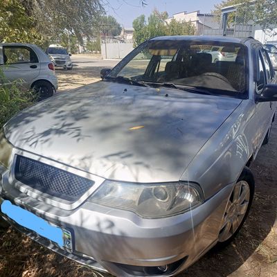 Nexia 2 gaz/benzin srochno sotiladi