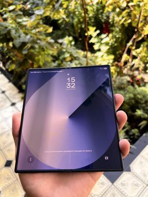Samsung galaxy Z Fold 6