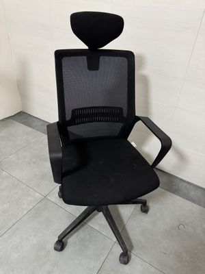 Office Uchun stul