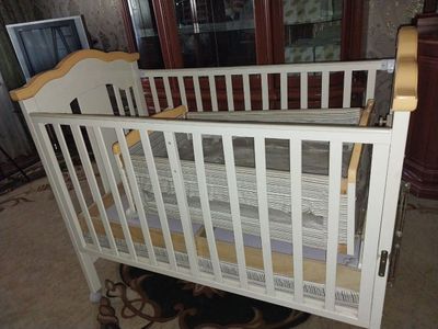 Продам детскую кровать