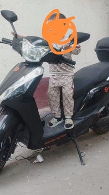 Sukuter seven motrs