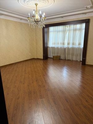Srochna topshiriladi. Sebzor. Ganga. 4xonali 2-etaj