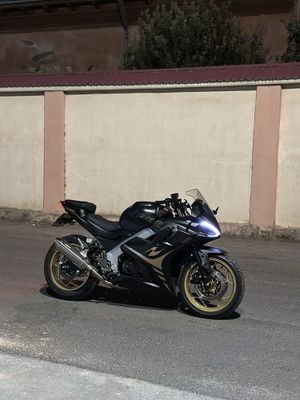 Мотоцикл Ducasu (ducati panigale) 300cc