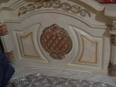 2 ta kravat holati yaxshi