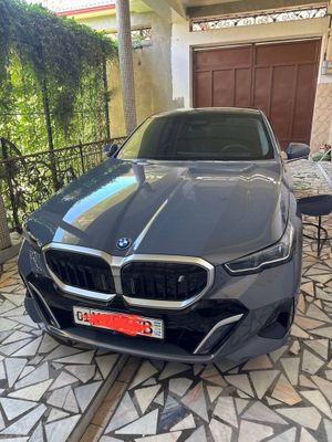 BMW i5 40L eDRIVE M-srport