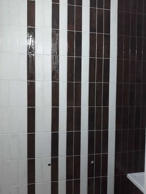 Плиточник , отделочник .