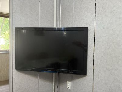 телевизор рабочий 42 2 шт