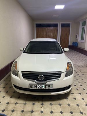 Продам Altima 2008 года