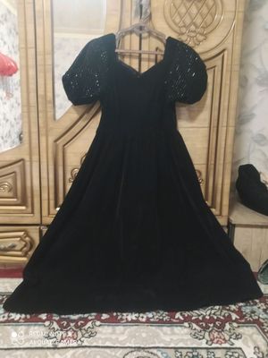 Zolushka kuylak atiga bir marta kiyilgan