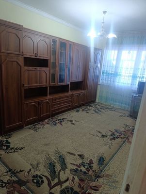 2 xonali kvartira 5 mikrorayon lagmaniyni orqasi