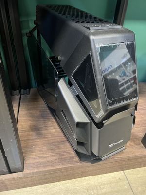 Original case thermaltek yangi hamyonbop narxda