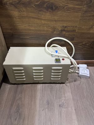 Продам стабилизатор напряжение 5кВт / рабочий