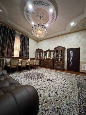 Продается Дом Зенит махалля Юнусабадский район / Угловой