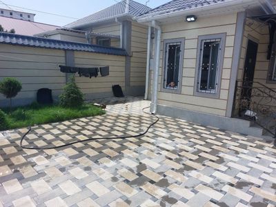 Prodaja Hovli Stroitel