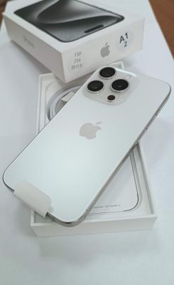 новый iPhone 15 pro, White Titanium, 256 gb, Регион Корея, цикл 0