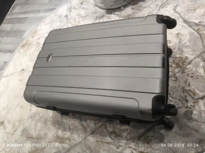 Чемодан на колёсах