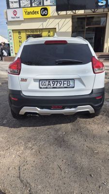 LADA XRAY crossover