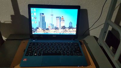 Acer netbook aspire v5