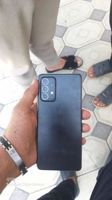 Samsung A72 5 G.