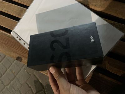 Samsung s20 plus karobkali
