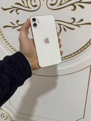 Iphone 11 sotiladi oqip tel qlila