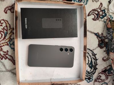 Samsung S24+ янги каробка документ 2 сим 12/256 гб 2 сим регстратсия