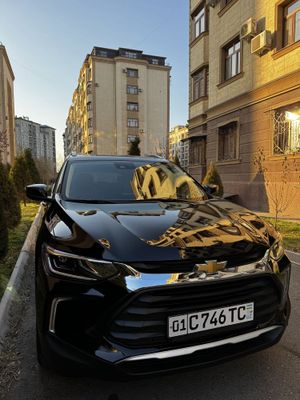 Tracker 2 Premier 2024г.в 14800км. Наворот. ПРОПАН. Родная краска