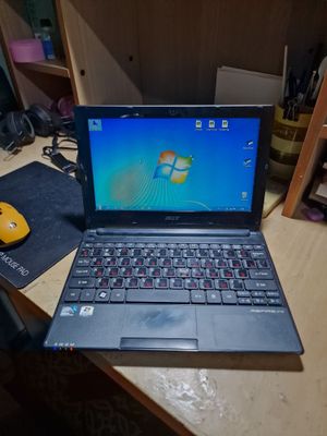 Продам нетбук acer