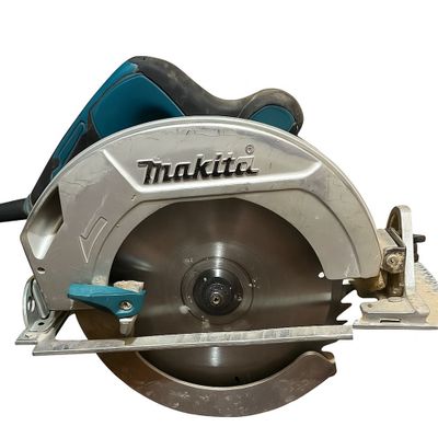 Циркулярная пила Makita