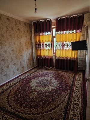 Navoiy shahar Jasorat ko'chasi 28-uy 3 etajidagi 2-xonali kvartira