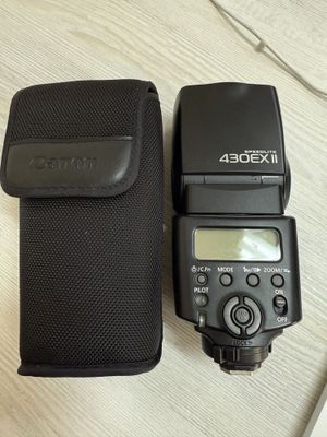 Продам вспышку Canon Speedlite 430 EX II
