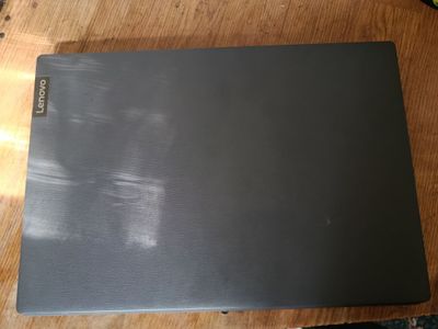 Noutbuk Lenovo srochno sotishim kerak