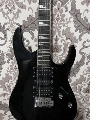 Электрогитара Ibanez