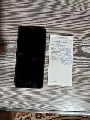 Samsung A12 ishlashi zo'r .ochilmagan o'zim yengkligidan olibbishlatga