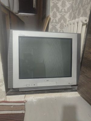 Продаём Телевизор LG