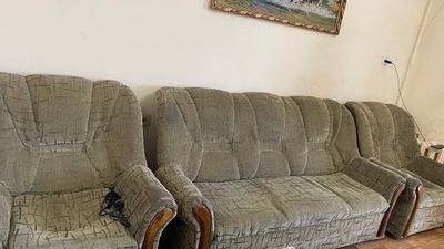 Divan, mebel, sotiladi