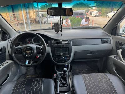 Lasetti 1.8 sotiladi xolati zoʻr