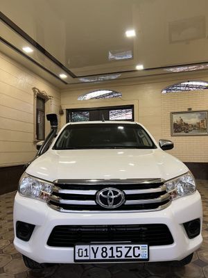 Toyota Hilux Dlx 2.7